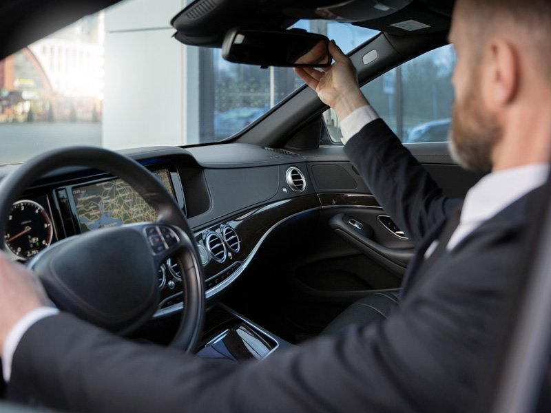 Advantage Express team and vehicles